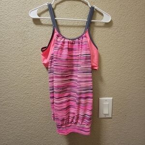 Free Country athletic top